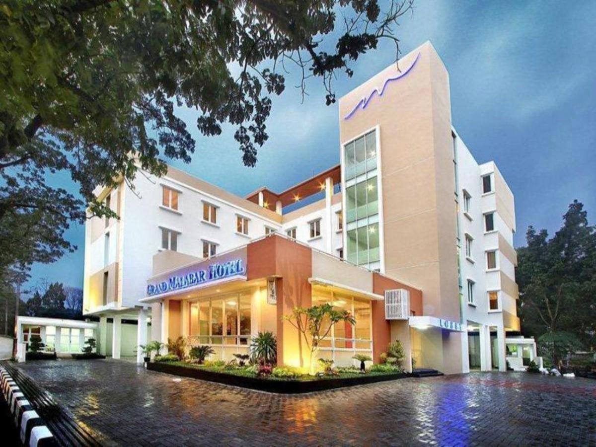 Urbanview Hotel Grand Malabar Bandung Exteriör bild