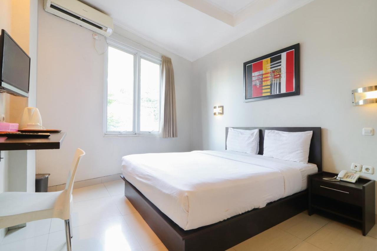 Urbanview Hotel Grand Malabar Bandung Exteriör bild