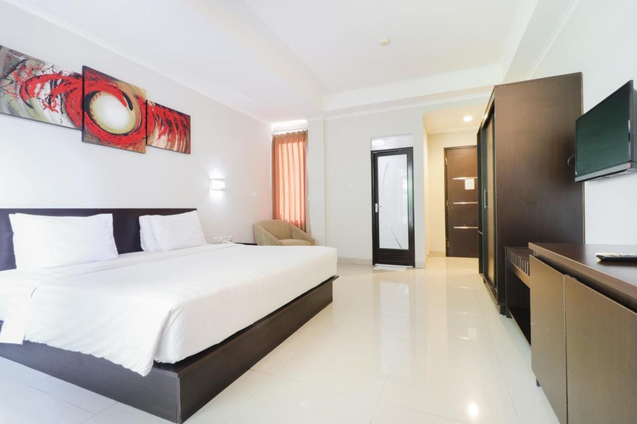 Urbanview Hotel Grand Malabar Bandung Exteriör bild