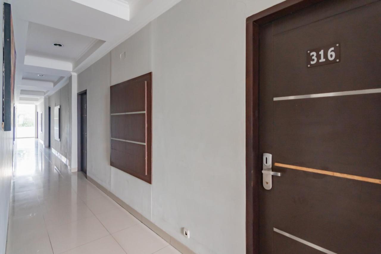 Urbanview Hotel Grand Malabar Bandung Exteriör bild