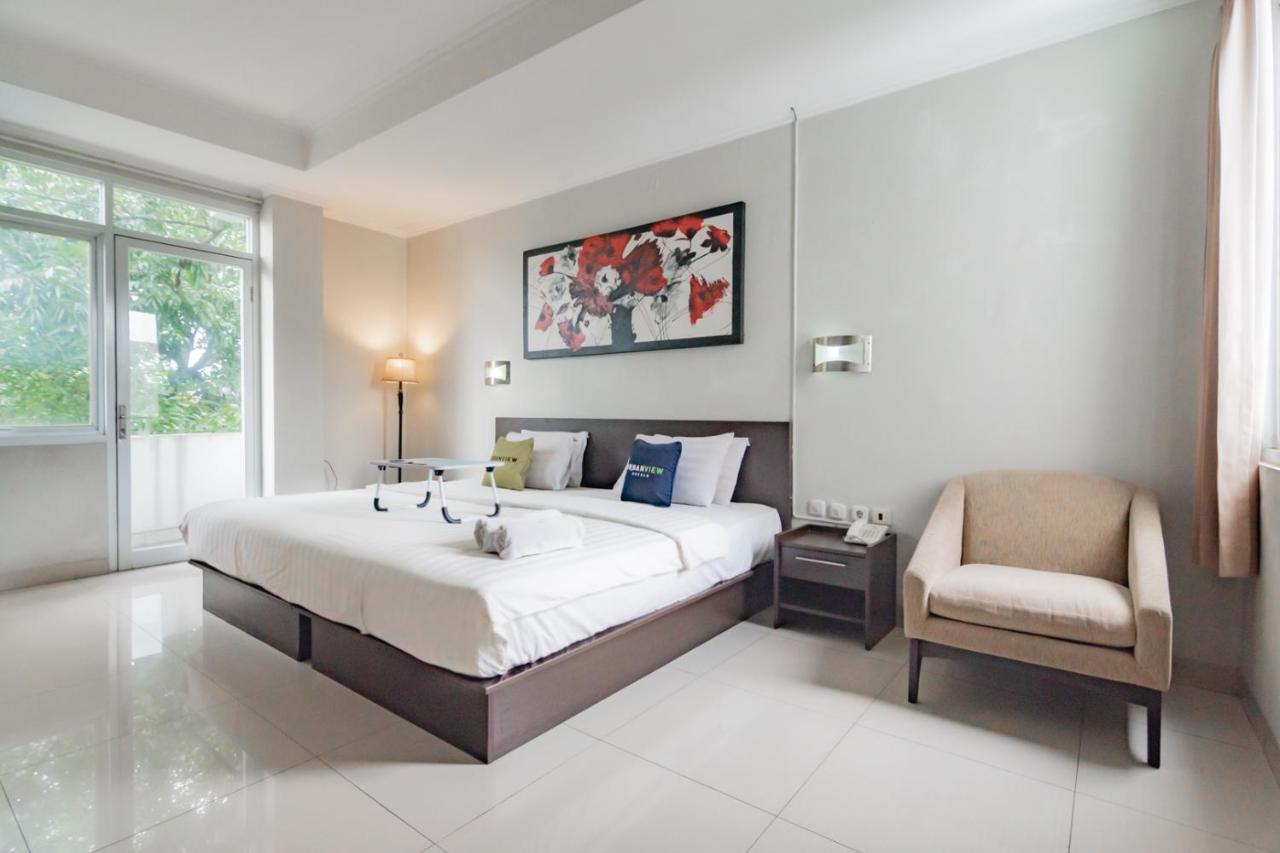 Urbanview Hotel Grand Malabar Bandung Exteriör bild