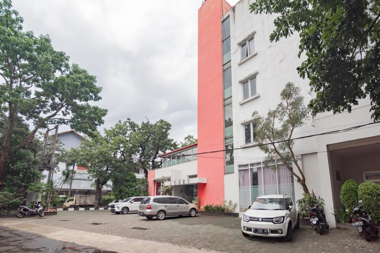 Urbanview Hotel Grand Malabar Bandung Exteriör bild