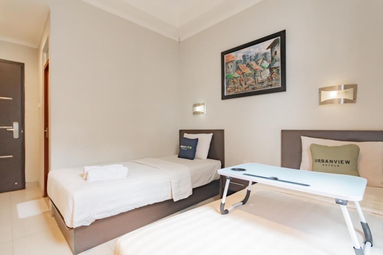 Urbanview Hotel Grand Malabar Bandung Exteriör bild